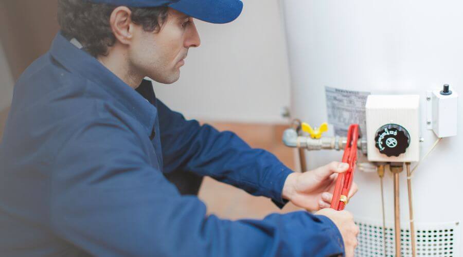 Professional Tankless Water Heater Installation in Manitowoc, WI